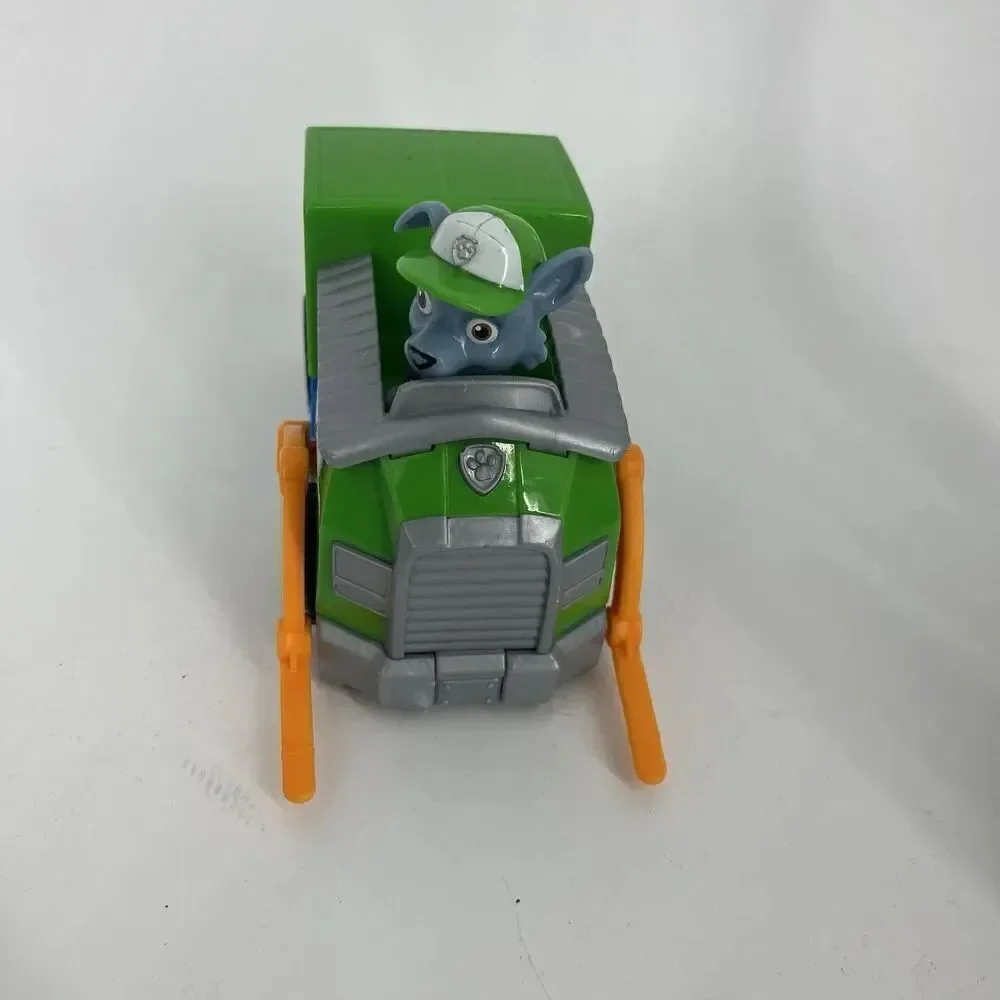 Paw Patrol Deluxe Vehicle Lot of 4 Chase Rocky Skye Ryder Action Figures Toy Set